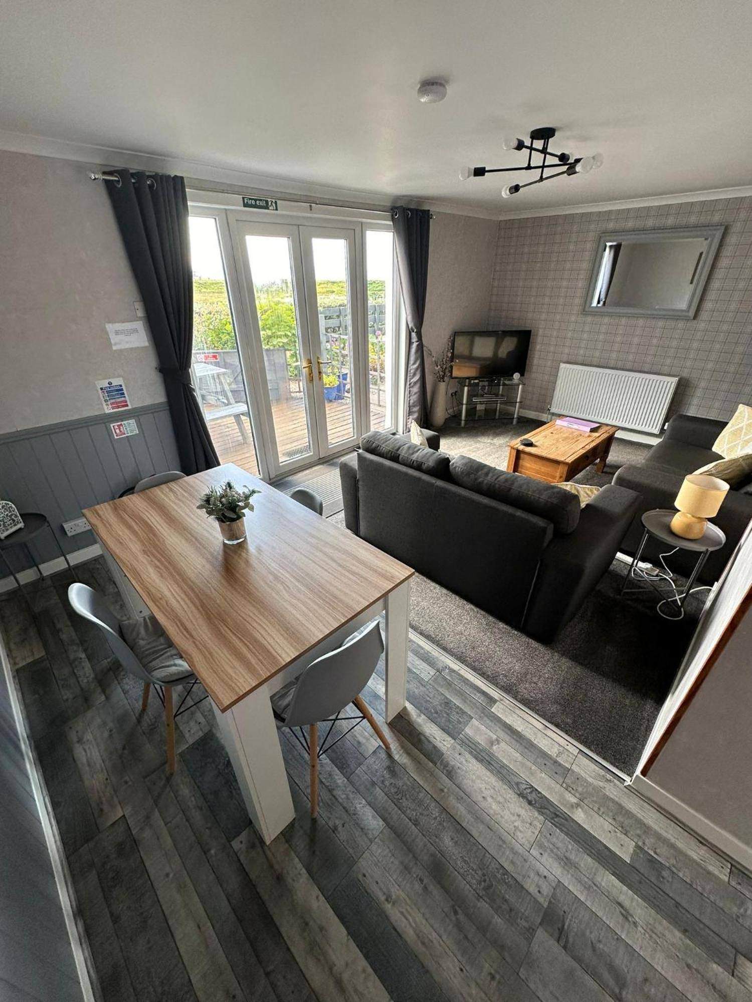 Self Catering Spacious 2 Bed Apartment With Sea Views South Erradale Bagian luar foto